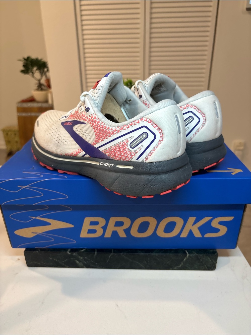 Brooks Ghost 14 Women’s running shoes, size 10 - Picture 6 of 11